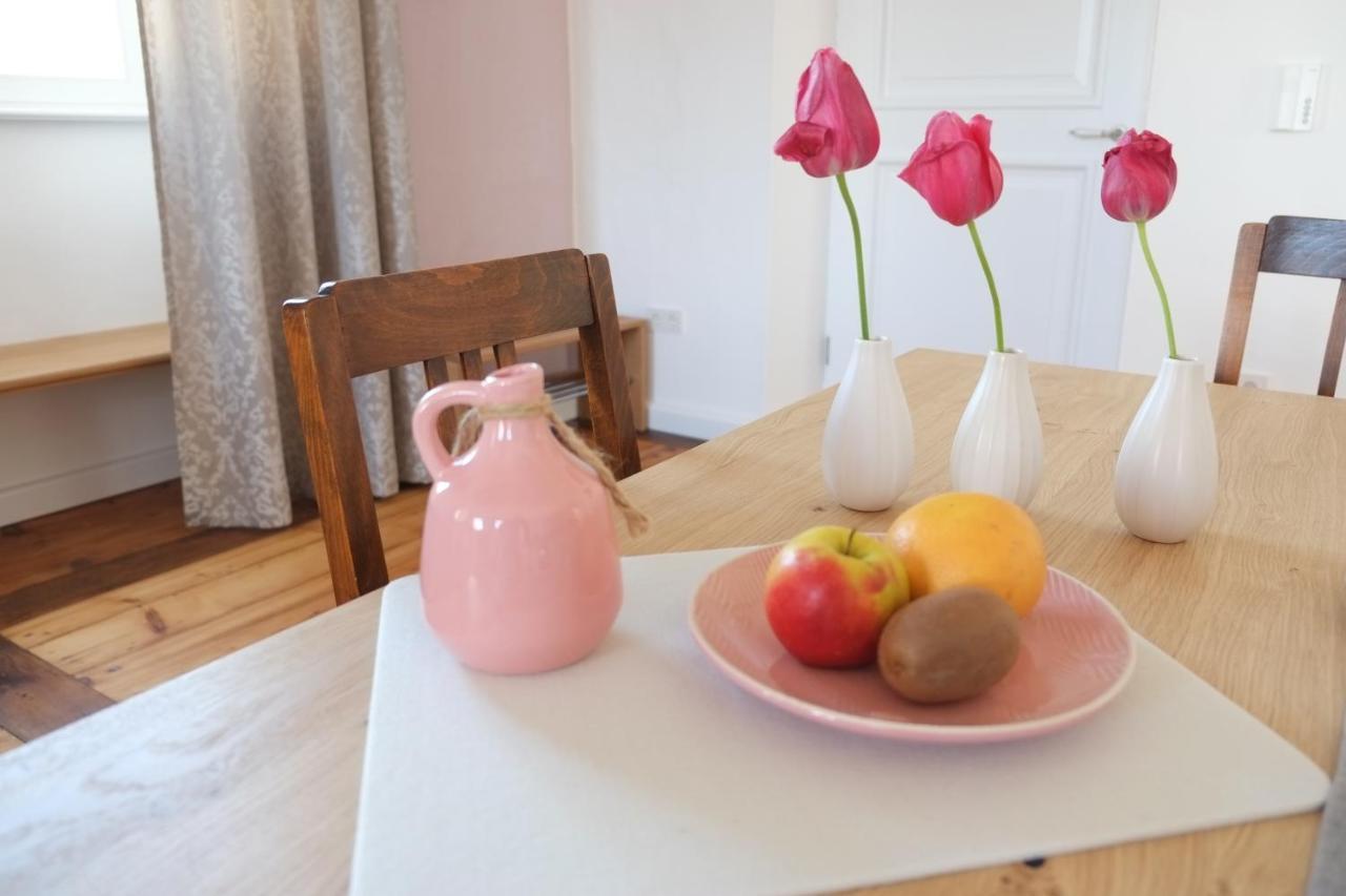 65Qm Wohnung Klosterblick Im Historischen Pfarrhaus Pielenhofen ภายนอก รูปภาพ
