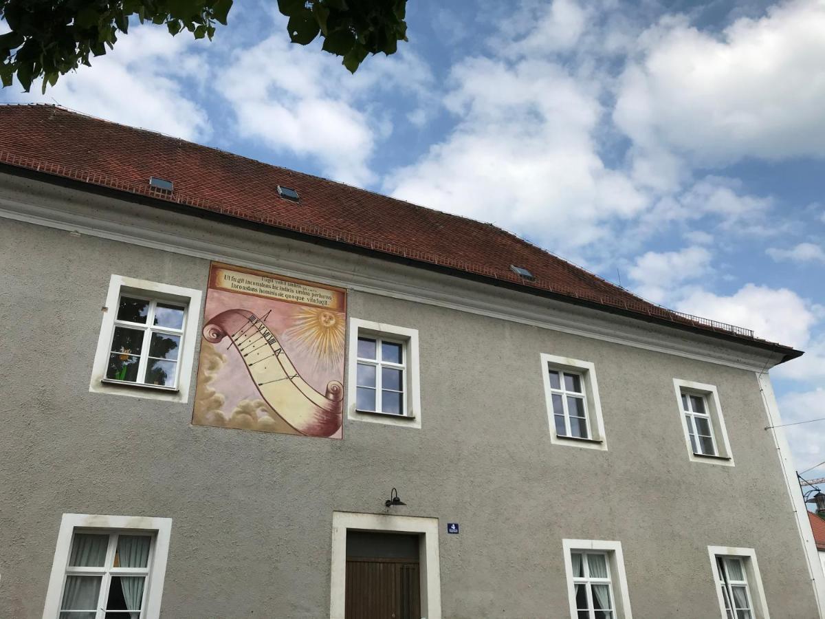 65Qm Wohnung Klosterblick Im Historischen Pfarrhaus Pielenhofen ภายนอก รูปภาพ